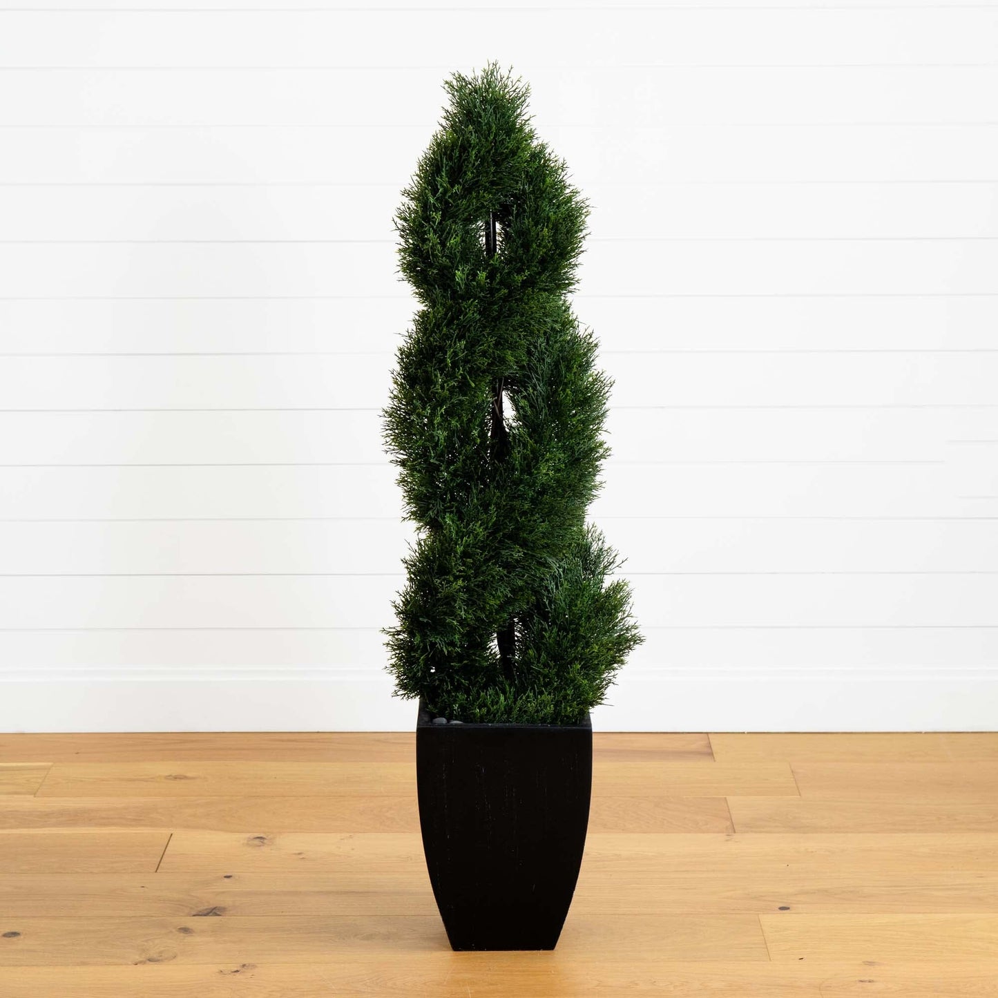 Árbol topiario artificial de espiral de ciprés doble de 5 pies en maceta negra (interior/exterior)