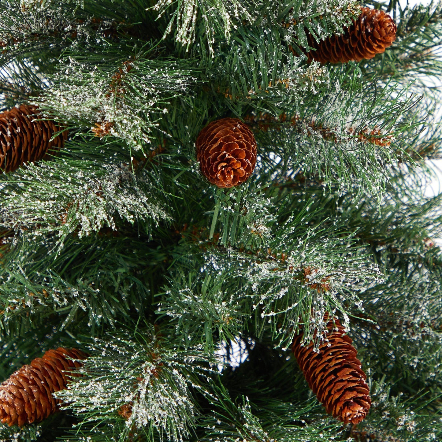 Árbol de Navidad artificial de pino de montaña de los Alpes franceses nevado de 50" con 237 ramas flexibles y piñas en maceta de color carbón