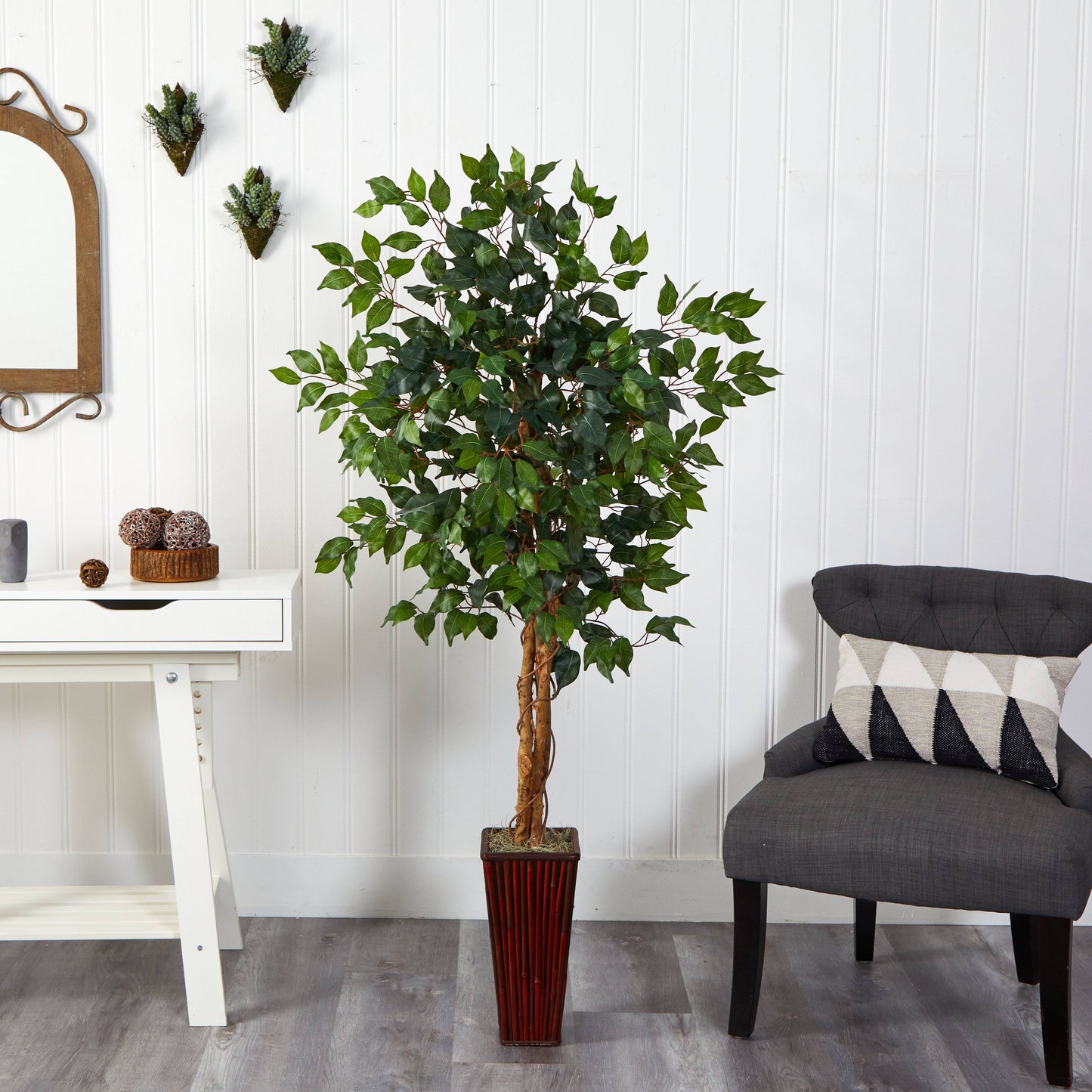 Arbre ficus de 5,5 pi avec jardinière en bambou