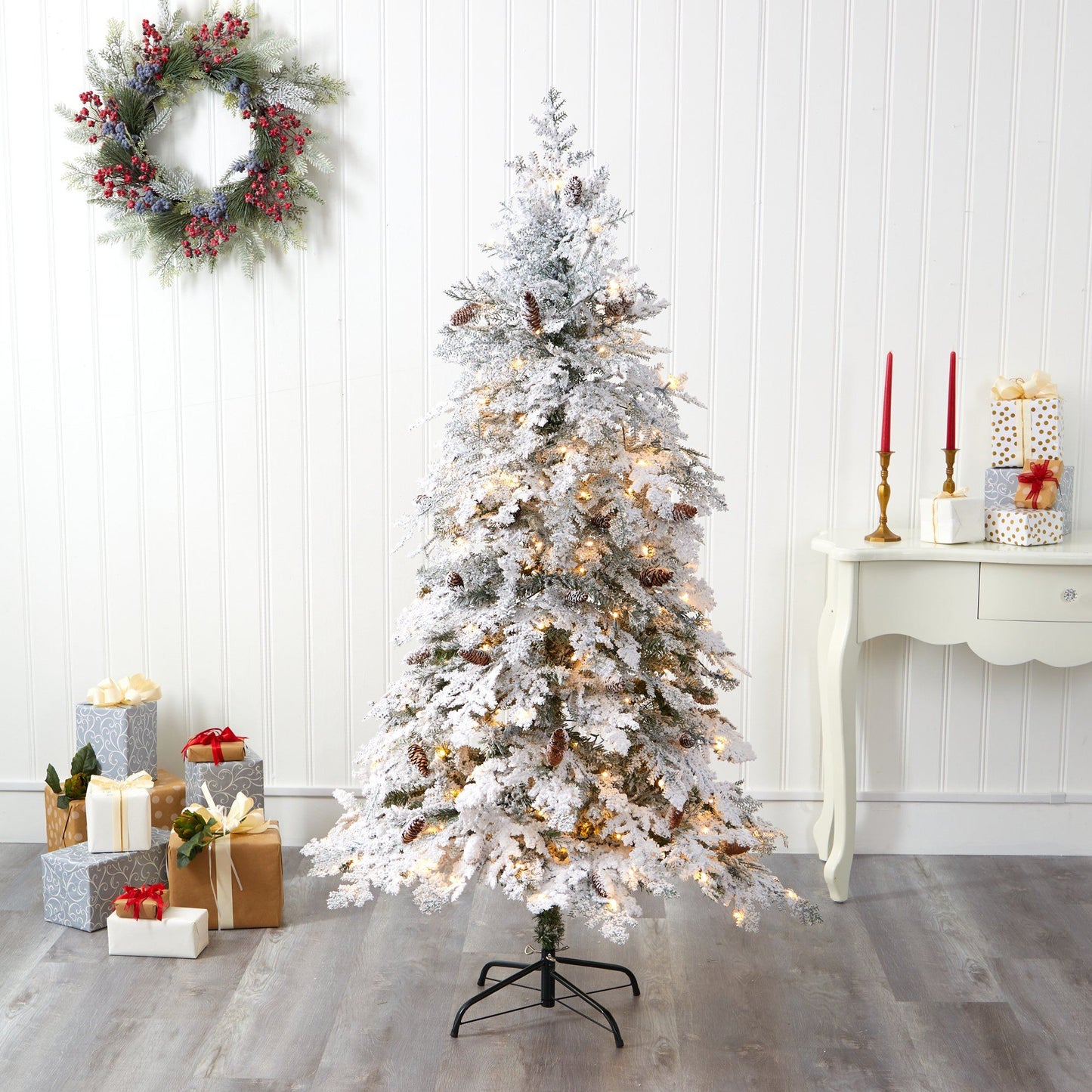 Sapin de Noël artificiel en épicéa du Montana floqué de 6 pi avec 250 lumières LED transparentes