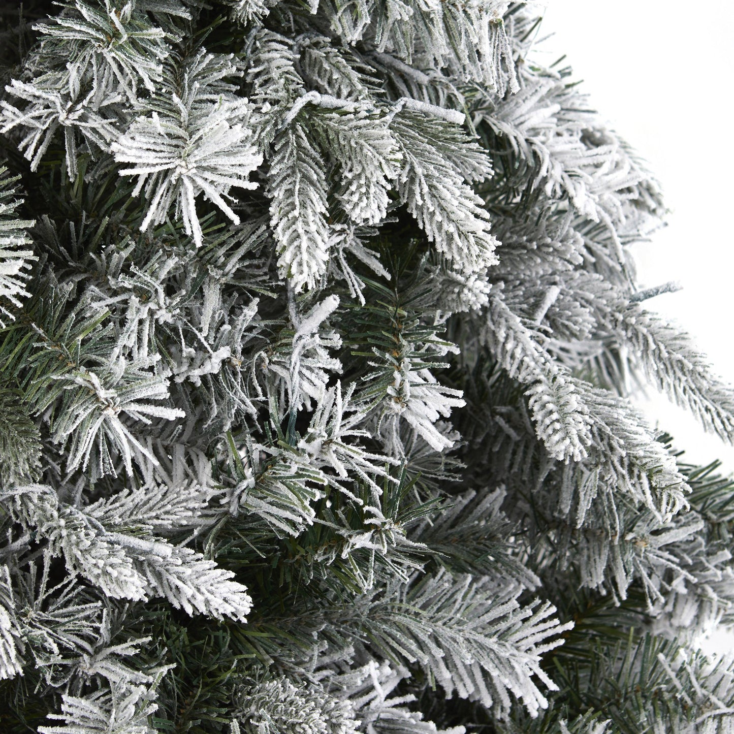 Árbol de Navidad artificial de pino mixto de Vermont flocado de 6 pies con 300 luces LED transparentes