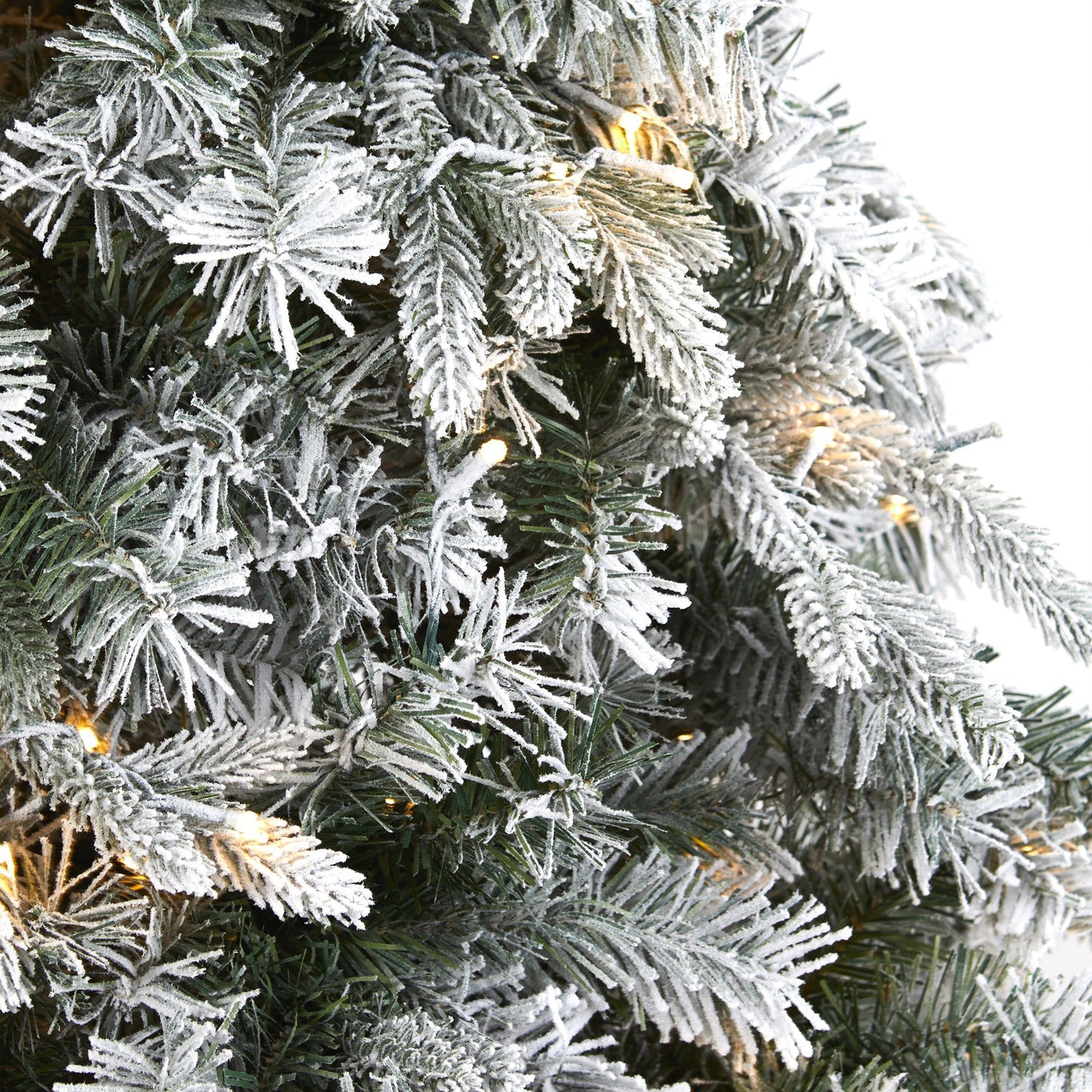 Árbol de Navidad artificial de pino mixto de Vermont flocado de 6 pies con 300 luces LED transparentes