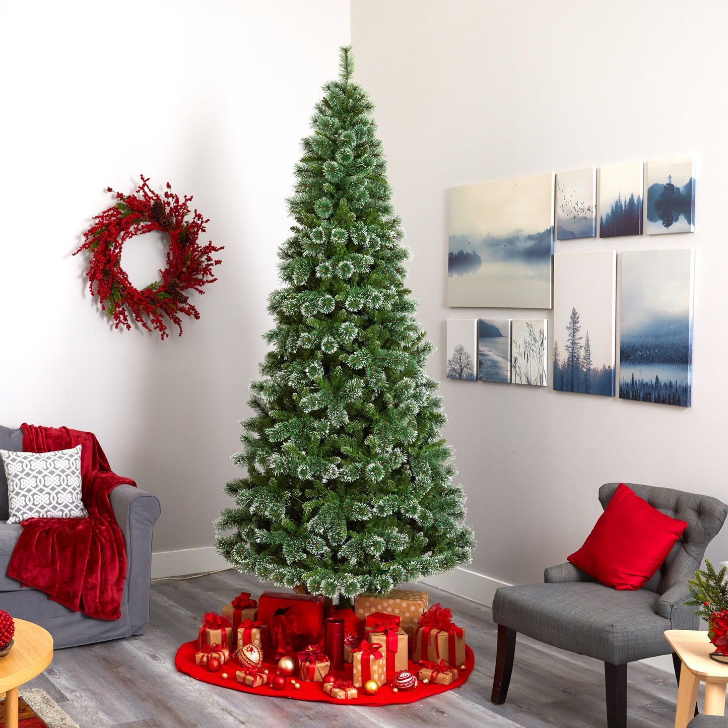 Sapin de Noël artificiel Wisconsin Slim Snow Tip de 9 pi avec 800 lumières LED transparentes