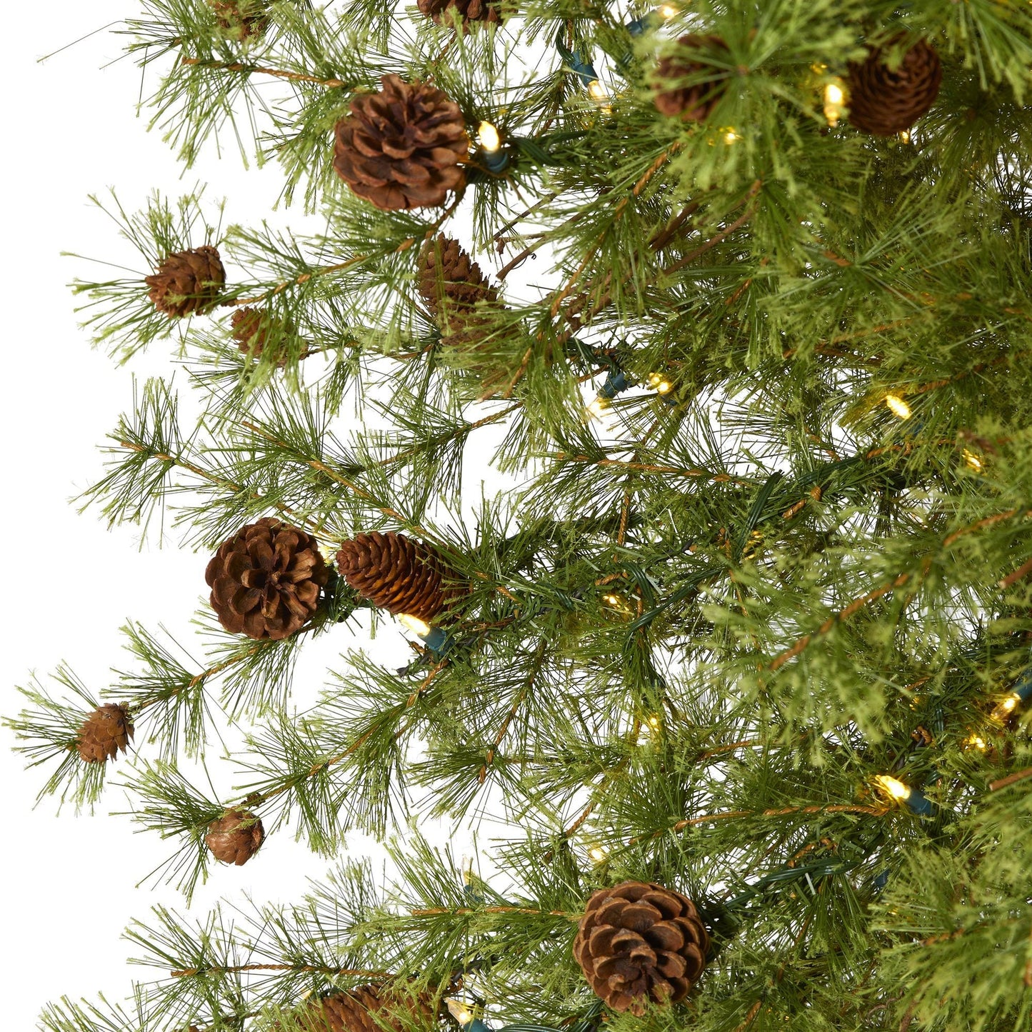 Sapin de Noël artificiel alpin du Wyoming de 9 pi avec 300 lumières LED transparentes (multifonctionnelles) et pommes de pin sur tronc naturel