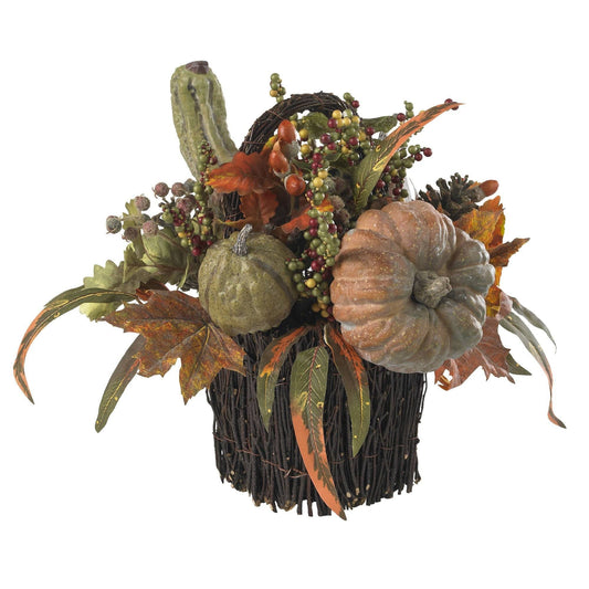 Arreglo de mesa con calabazas y bayas de otoño