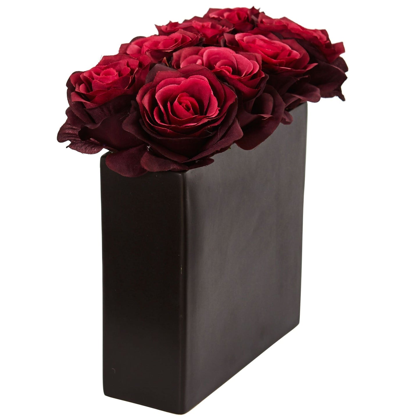 Arrangement de roses dans un vase noir