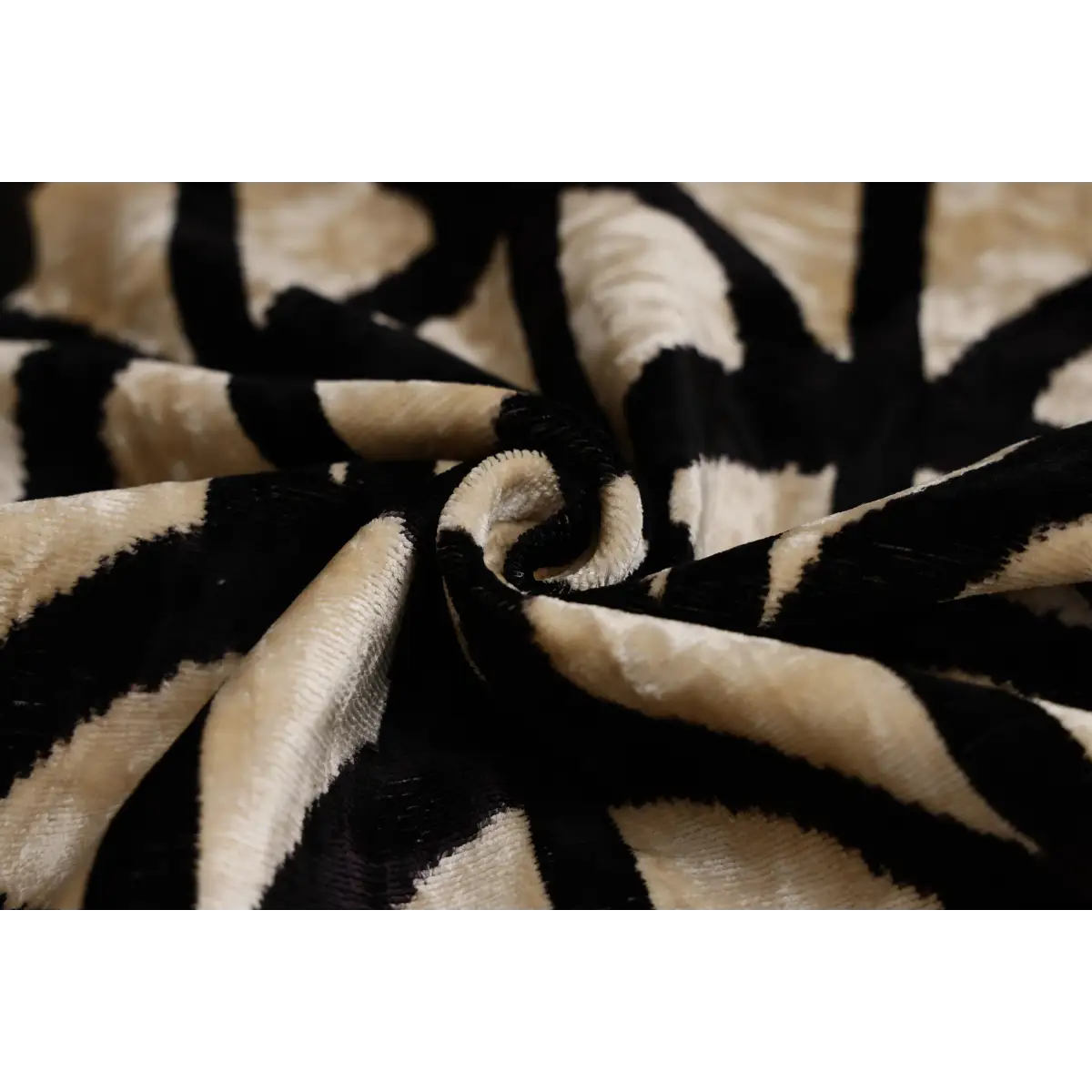 Artisan Geometric Silk Velvet Pillow - Beige Bronze & Gold 20x20 - Canvello