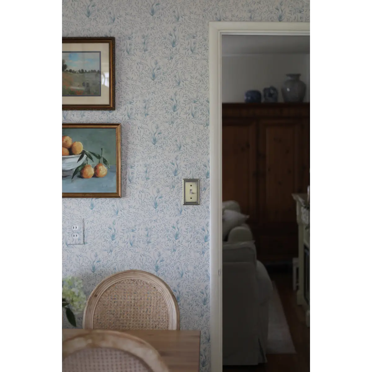 Austen Wallpaper - Botanical Tulips Drawings - by Of Lilies and Fields - Loomwell Home Goods