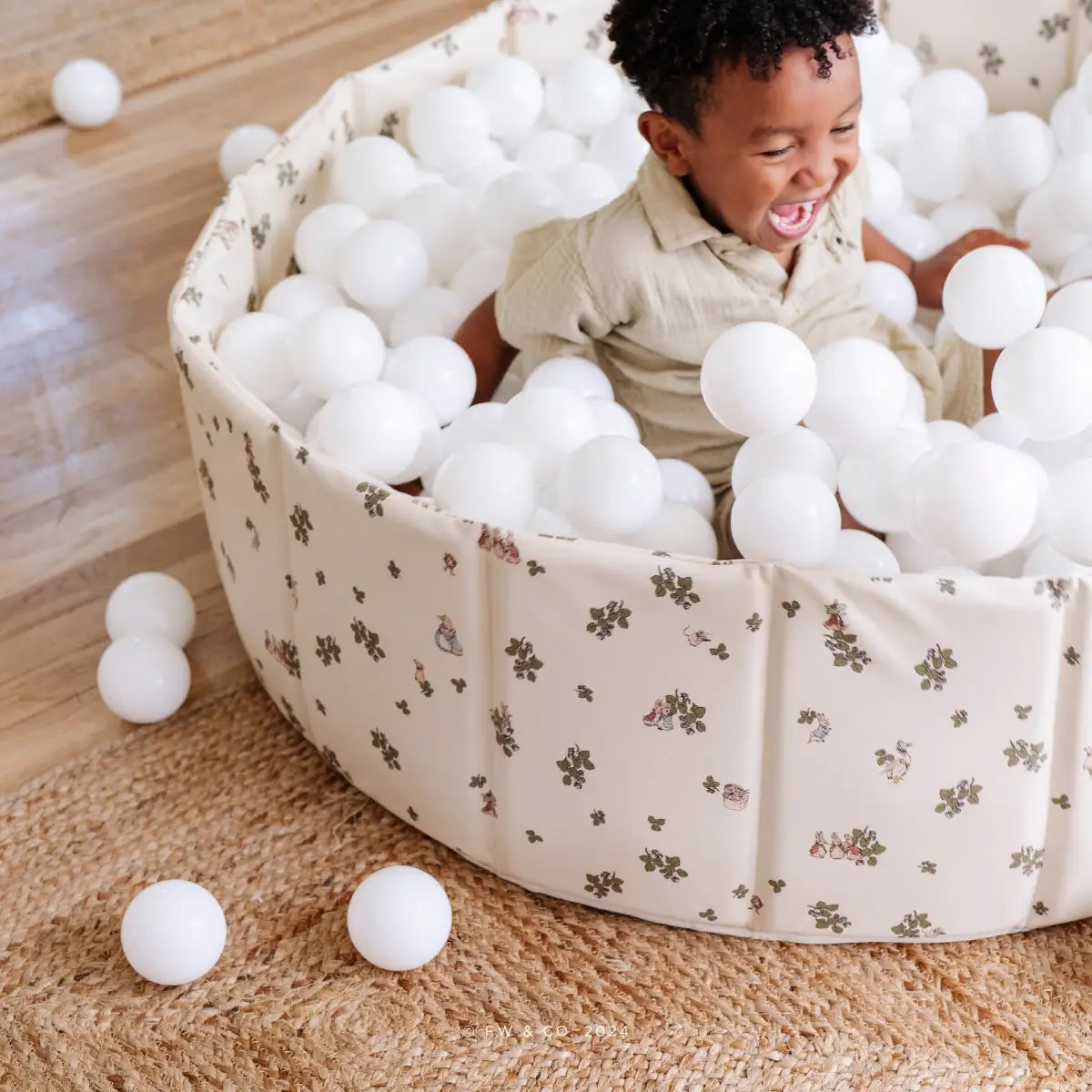 Baby or Toddler Play Ball Pit - Gathre