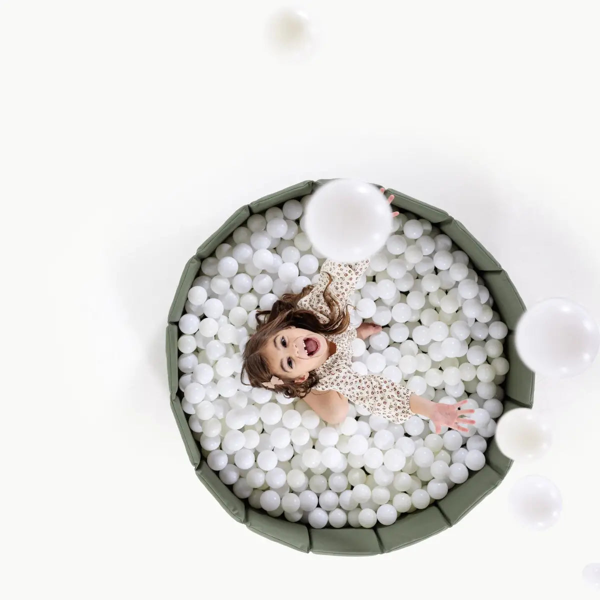 Baby or Toddler Play Ball Pit - Gathre