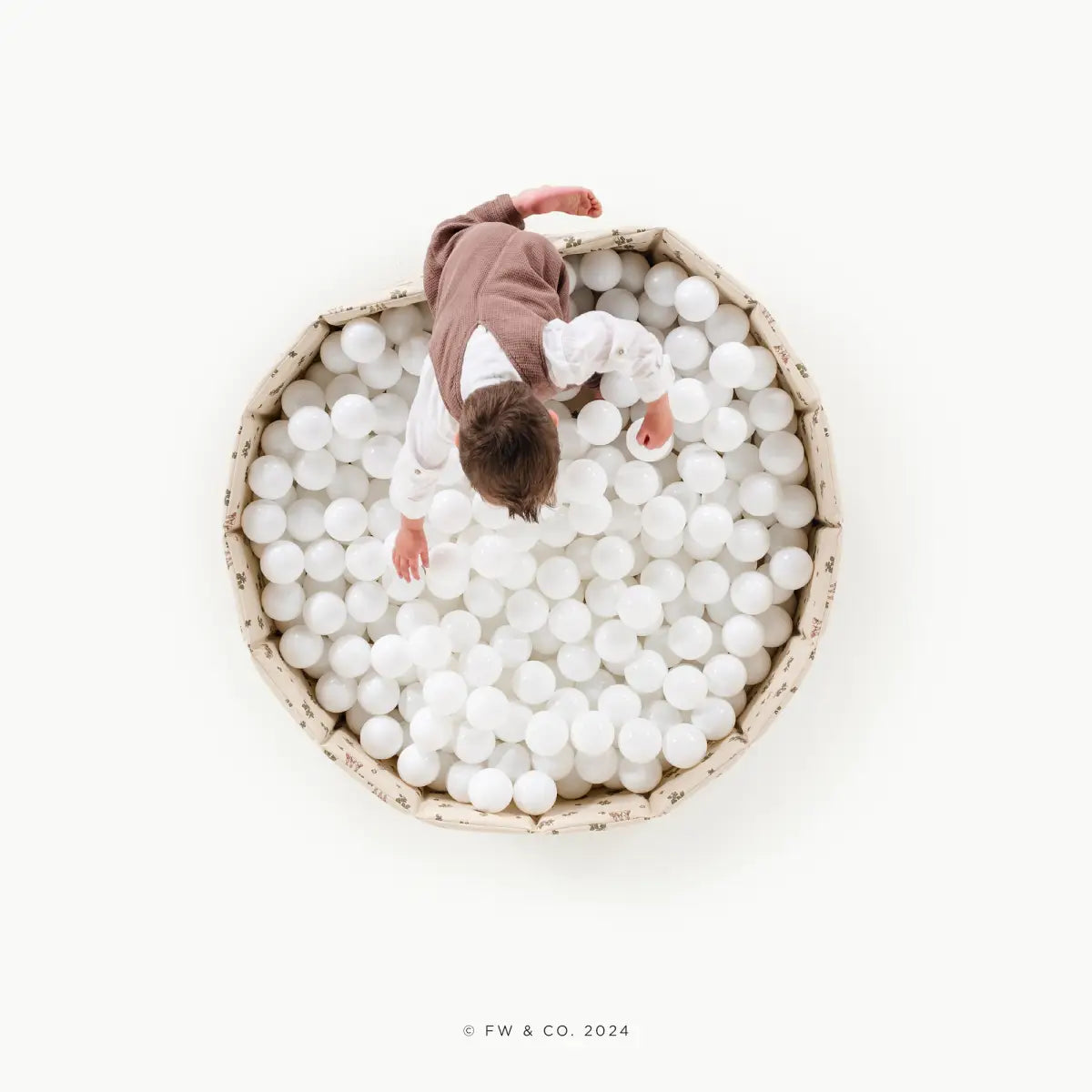 Baby or Toddler Play Ball Pit - Gathre