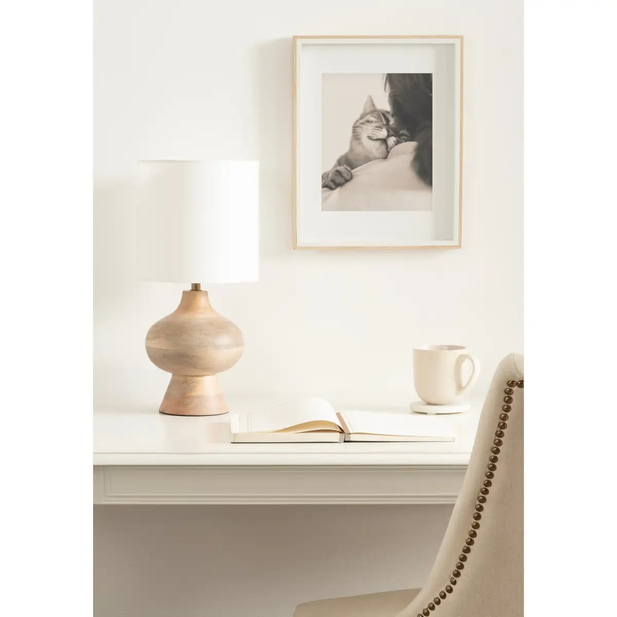 Bahira Modern Tabletop Lamp - kateandlaurel