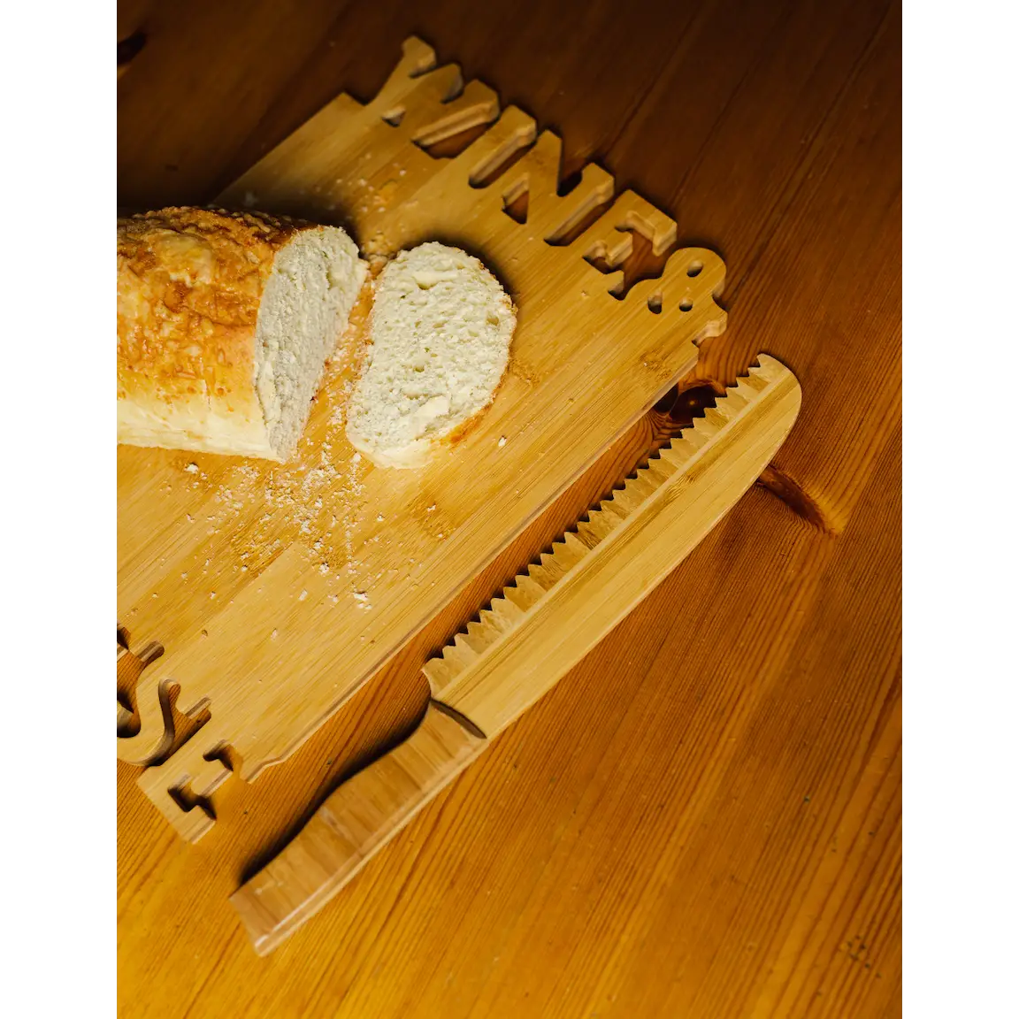 Bamboo Bread Knife - Bamboo Switch