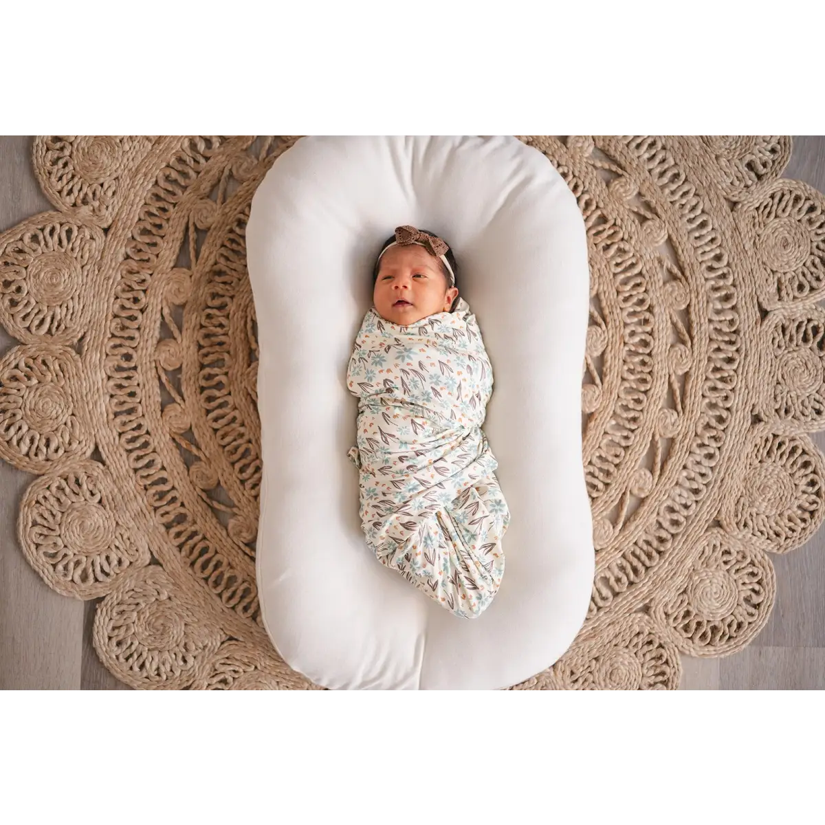 Bamboo Stretch Swaddle - La La Floral - Harp Angel Boutique