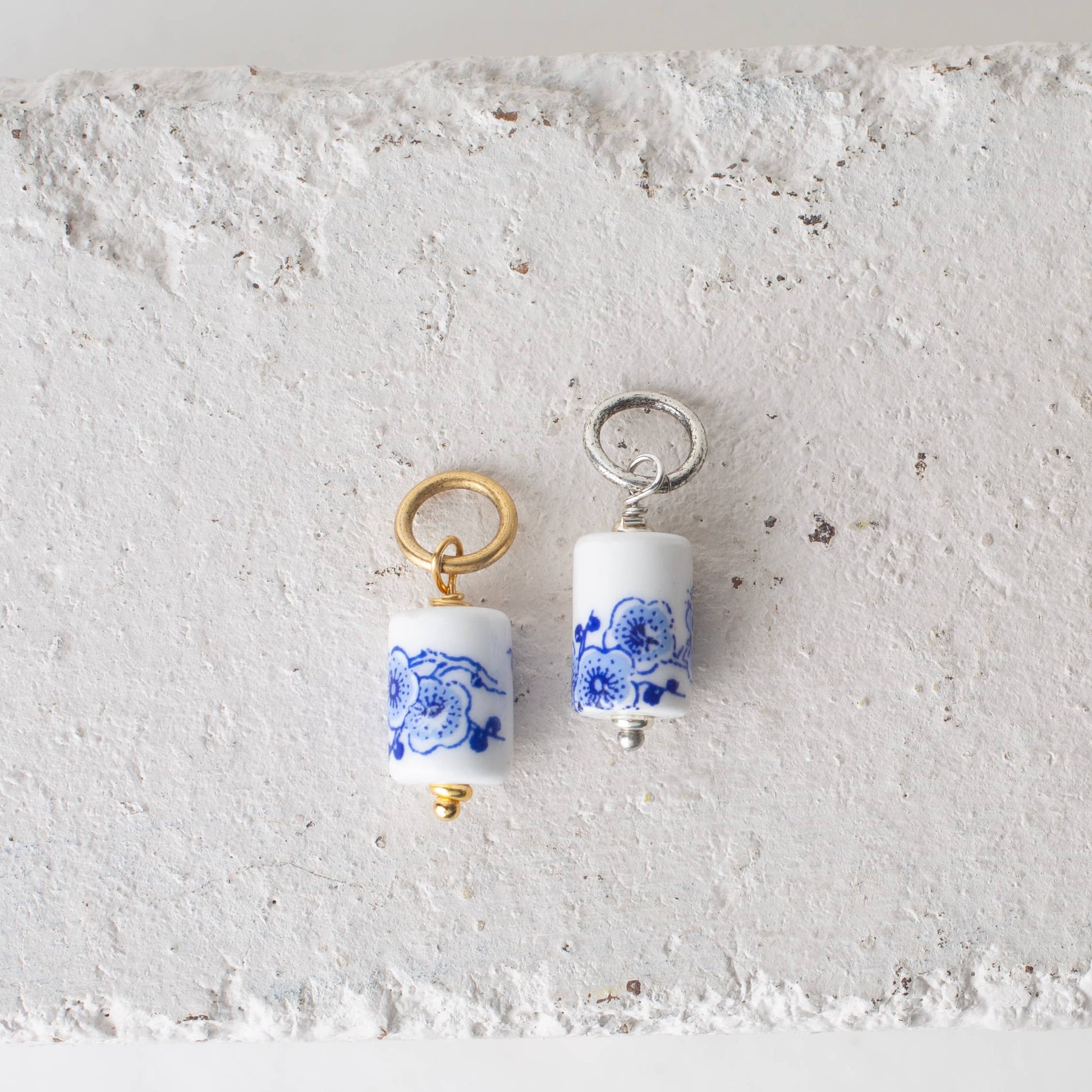 Chinoiserie Bead Charm - Porcelain Toile Ceramic - Antique Gold / Large Cylinder - Bel Kai