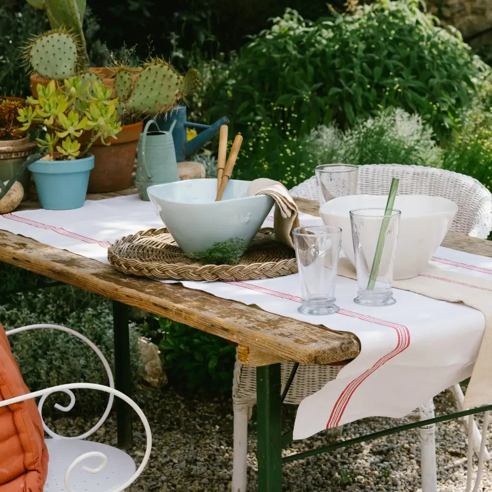 Bee Ceramic Serving Bowl - La Rochere NA