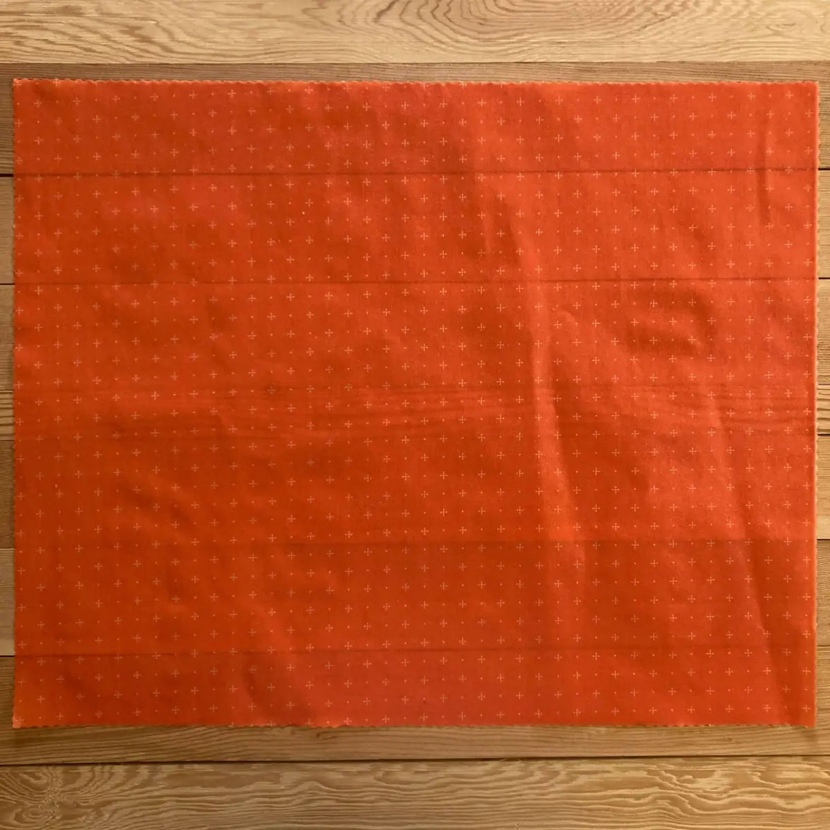 Beeswax Bread Wrap - Coral Cross - Shor