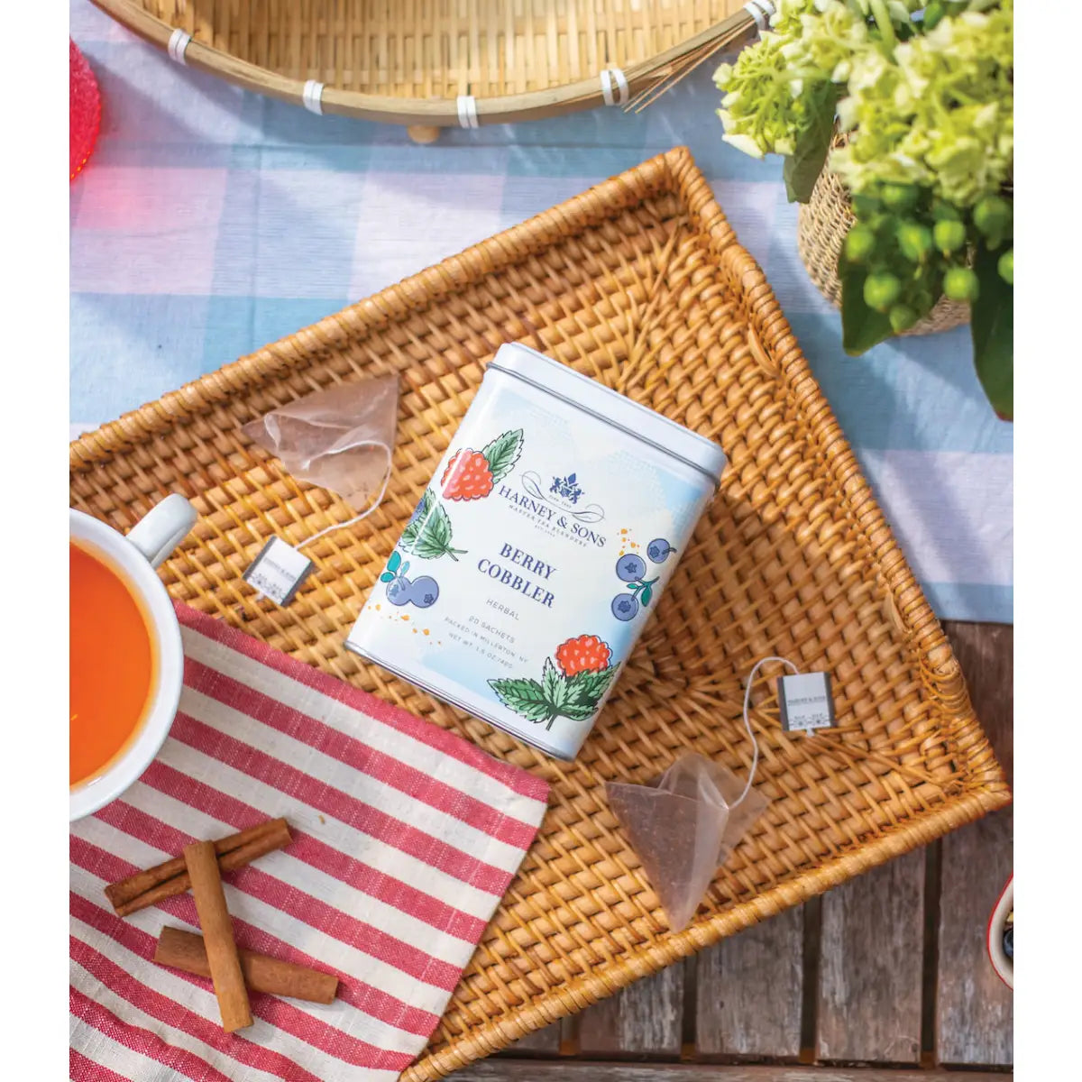 Berry Cobbler Tea - Tin of 20 Sachets - Sachets / Tin of 20 Sachets - Harney & Sons Fine Teas