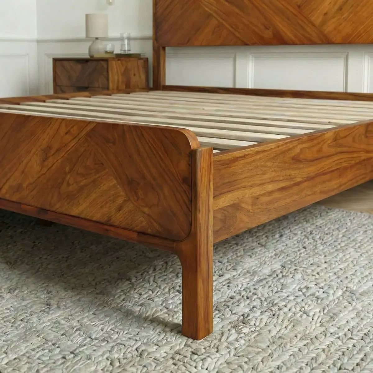 Bifrost Solid Wood Bed Frame - Megsu