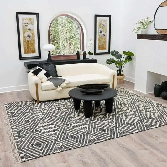 Black Cream Diamond Area Rug - Boutique Rugs