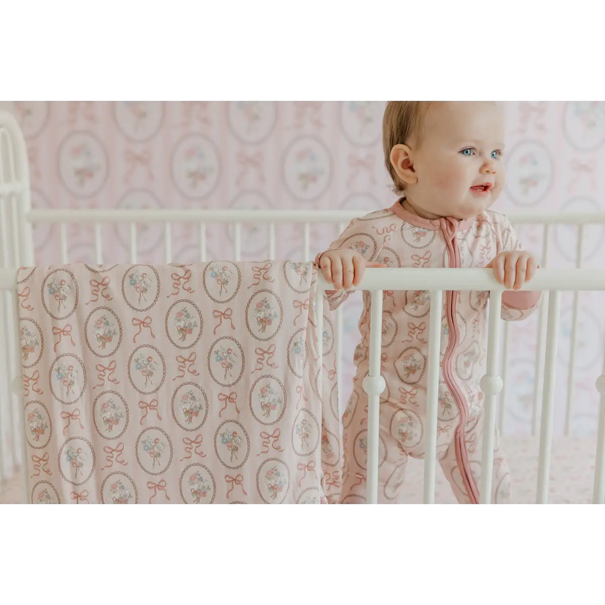 Blaire Wallpaper - Bouquets and Bows in Frames - by In My Jammers - Loomwell Home Goods