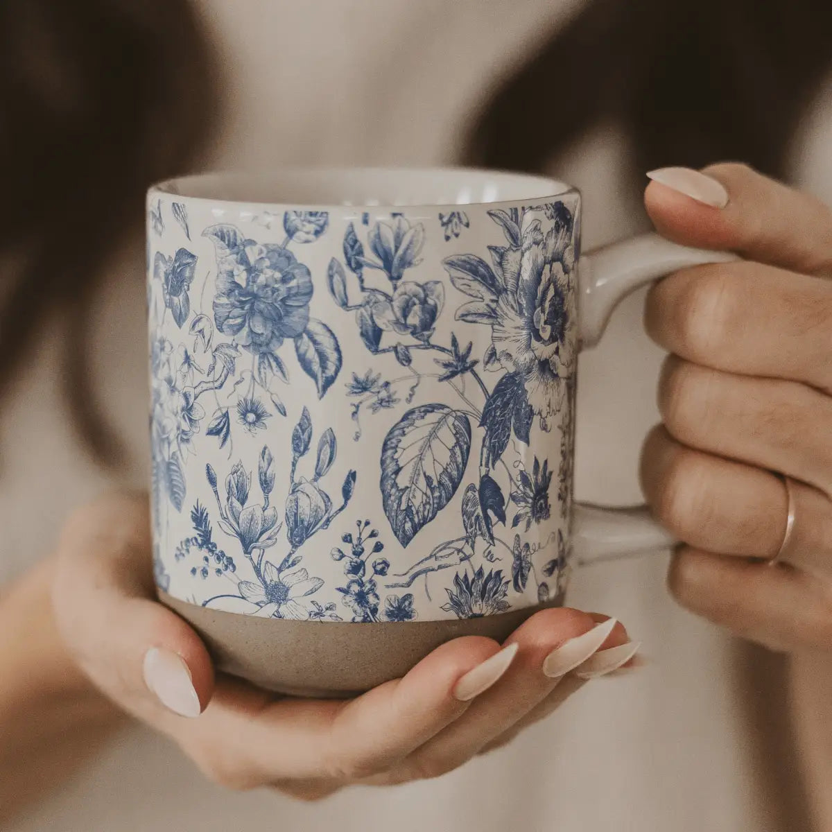 Blue Delft 14oz. Stoneware Coffee Mug - Sweet Water Decor