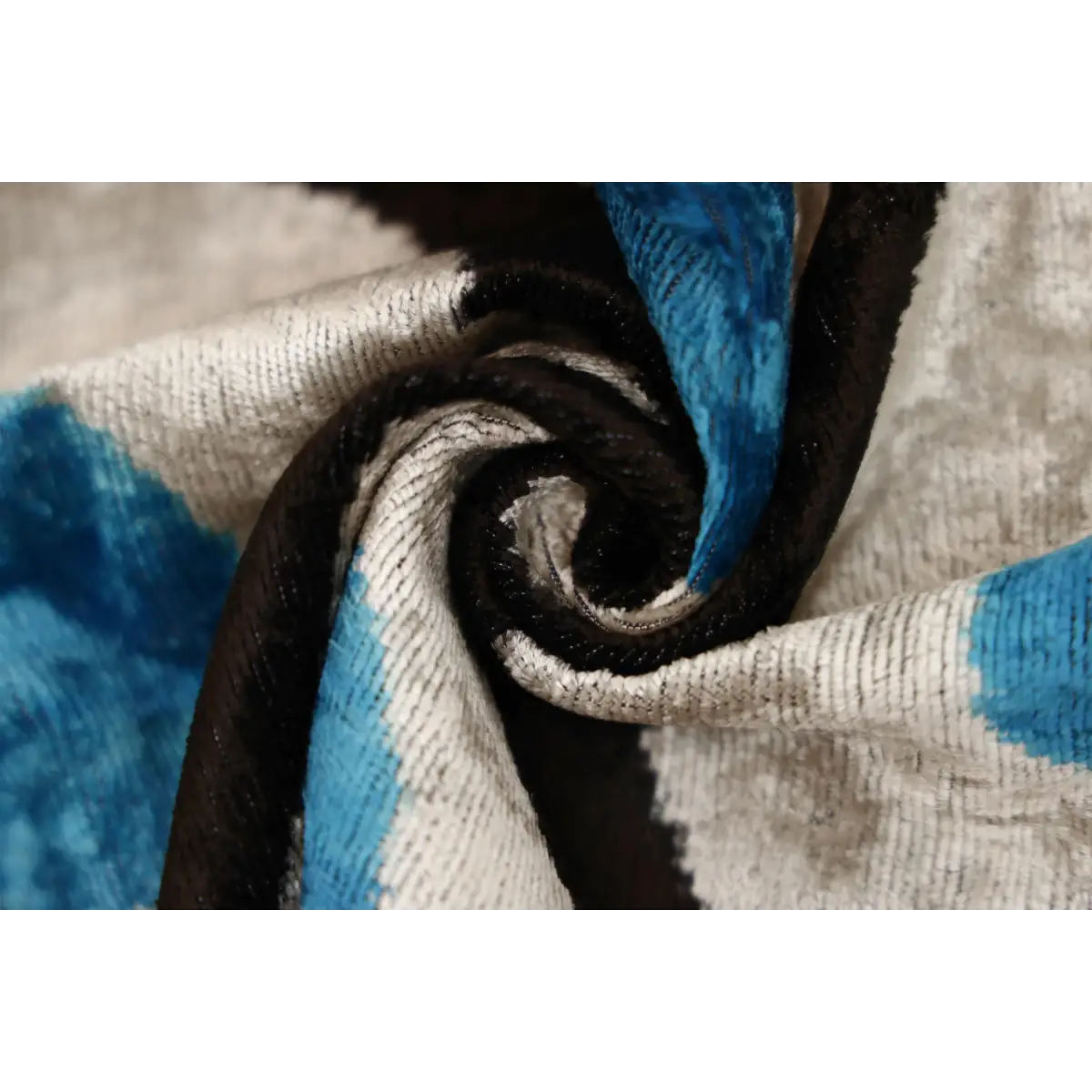 Blue Silk Velvet Pillow 16x24 Handmade Luxury Lumbar Cushion - Canvello