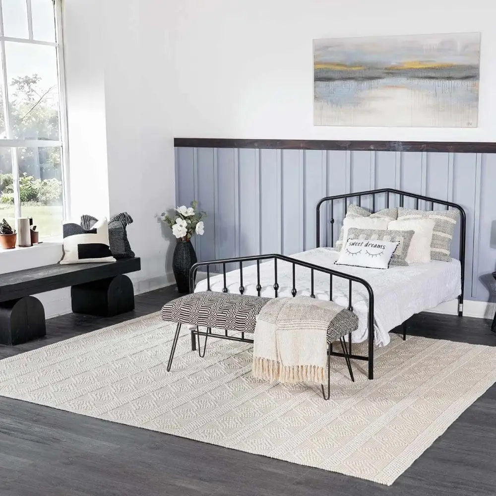 Bolinger Wool Area Rug - 8’ x 10’ Rectangle - Boutique Rugs