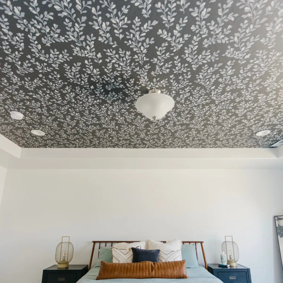 Briar Wallpaper - Simple Branches - by Mariah Rose - Loomwell Home Goods