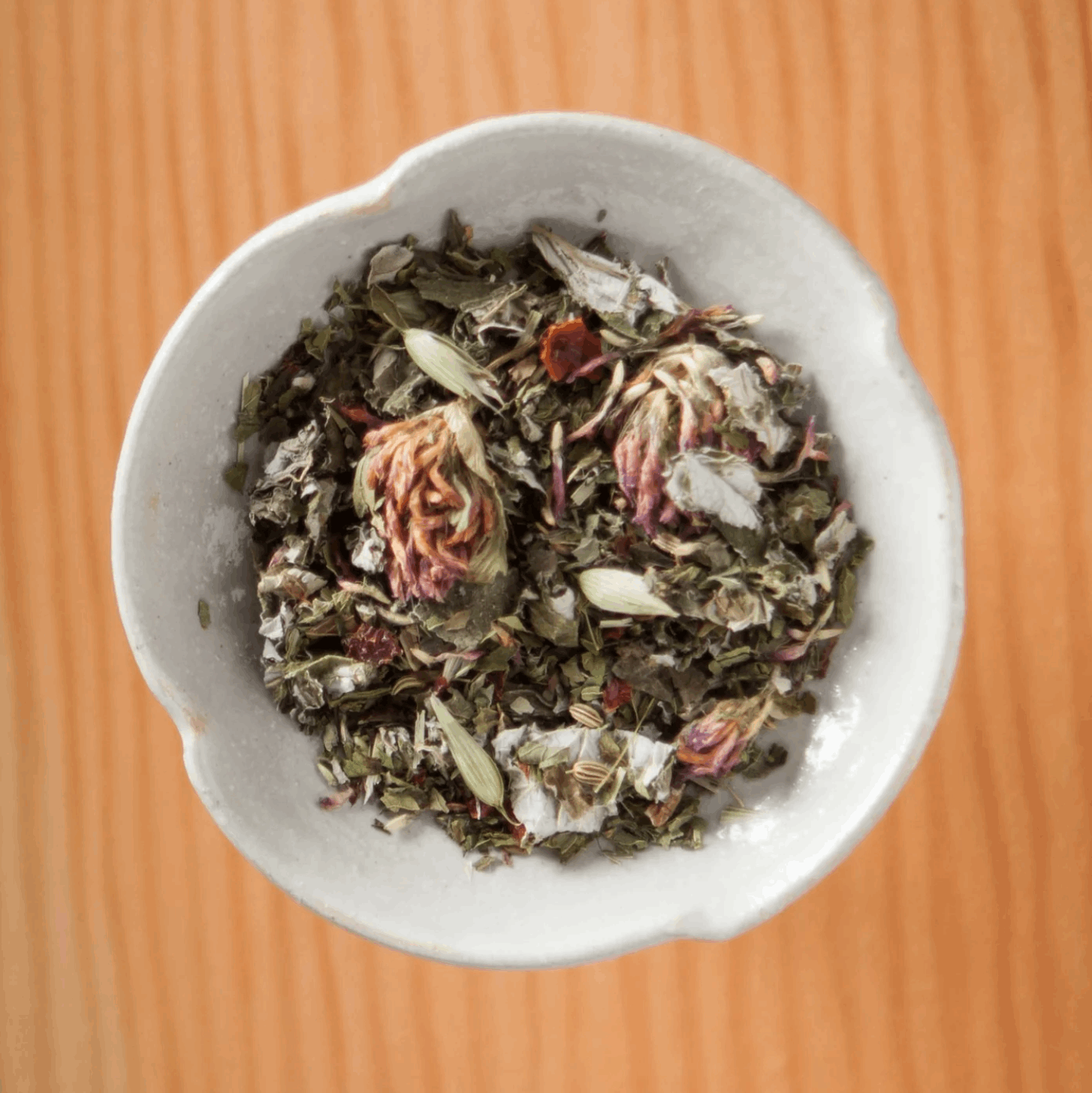 Mama’s Pregnancy Tea – 6 Tea Bag Tin - Flying Bird Botanicals