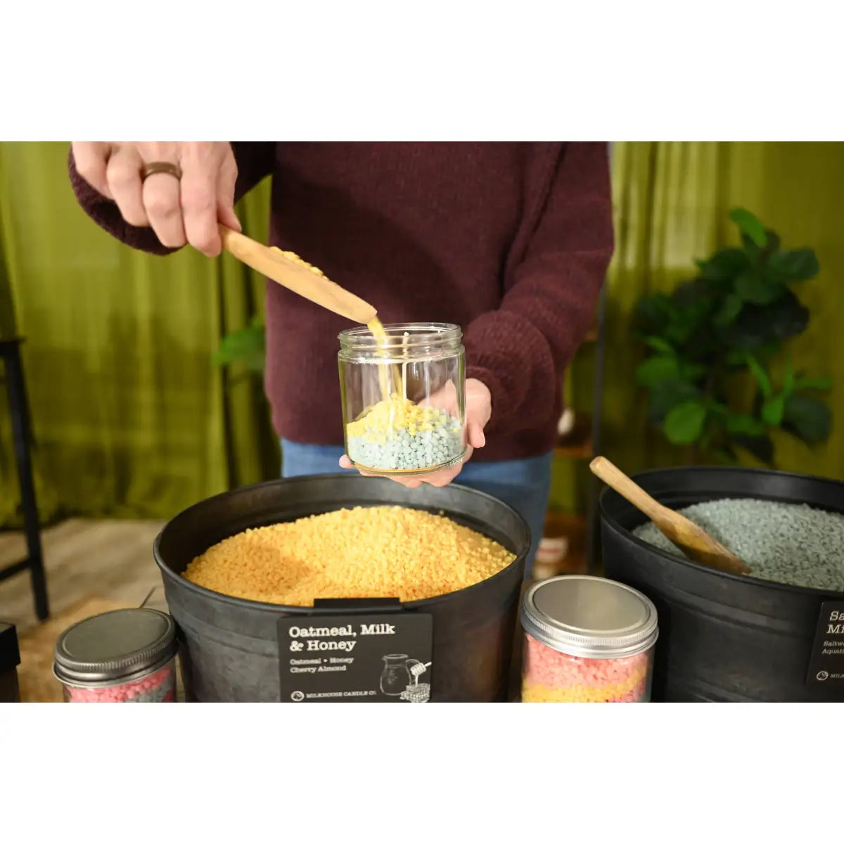 Candle Bar - 10 oz Glass Jar with Wax Beads - Milkhouse Candle Company