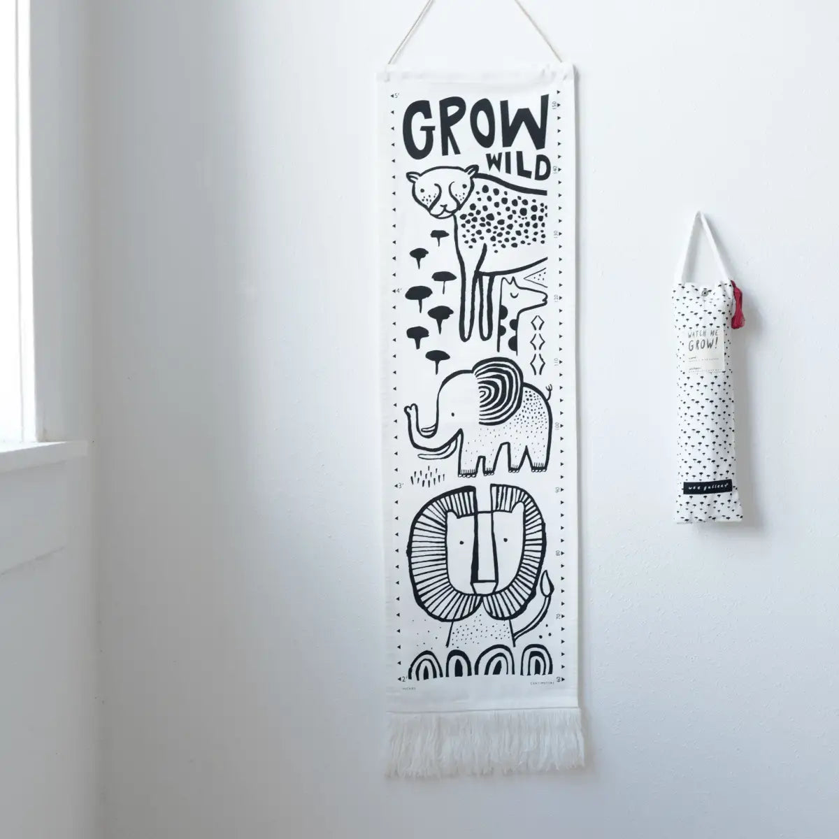Canvas Growth Chart - Safari - Wee Gallery