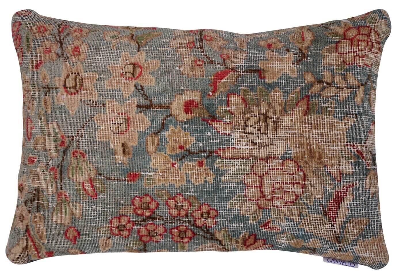 Coussin de canapé personnalisé en tapis antique Canvello - 16"x24"