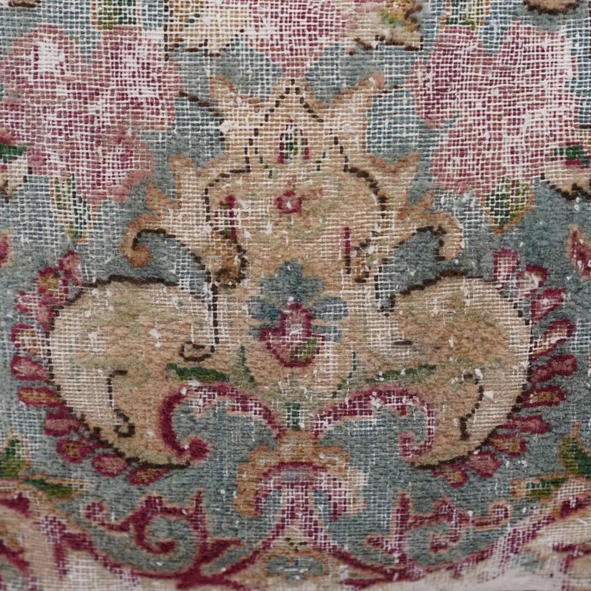 Canvello Antique Rug Organic Wool Pillow - 16’’x24’’ - Canvello