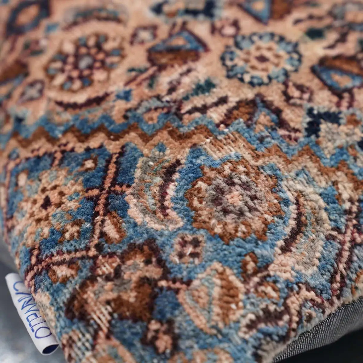 Canvello Antique Rug Silkroad Throw Pillows - 16’’x24’’ - Canvello