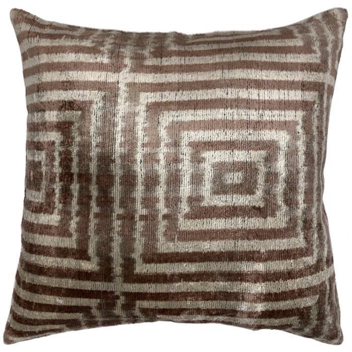 Coussin turc en velours marron Canvello Ikat - 16'' X 16''