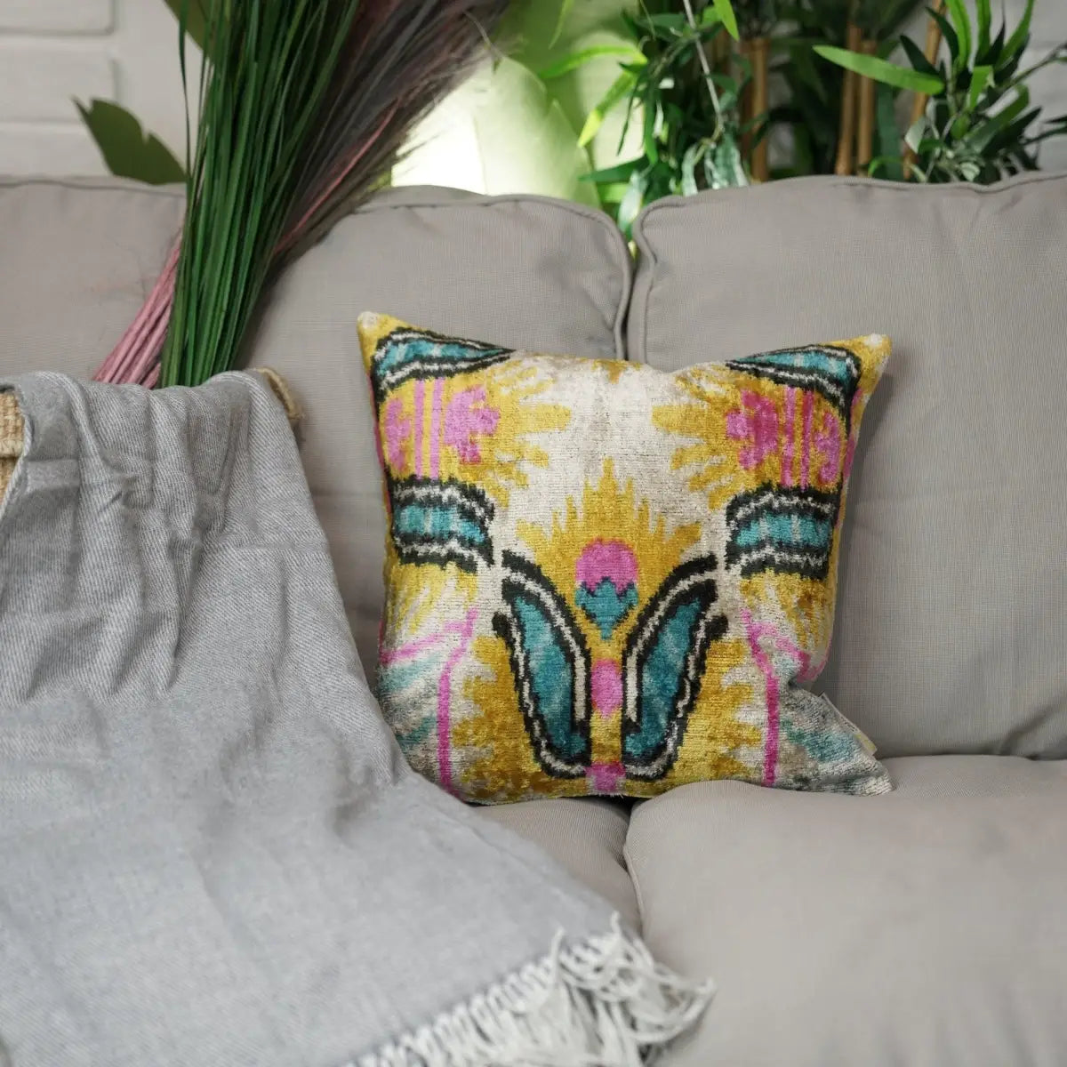 Canvello Decorative Blue Pink Gold Pillows | 16x16 inch - Canvello