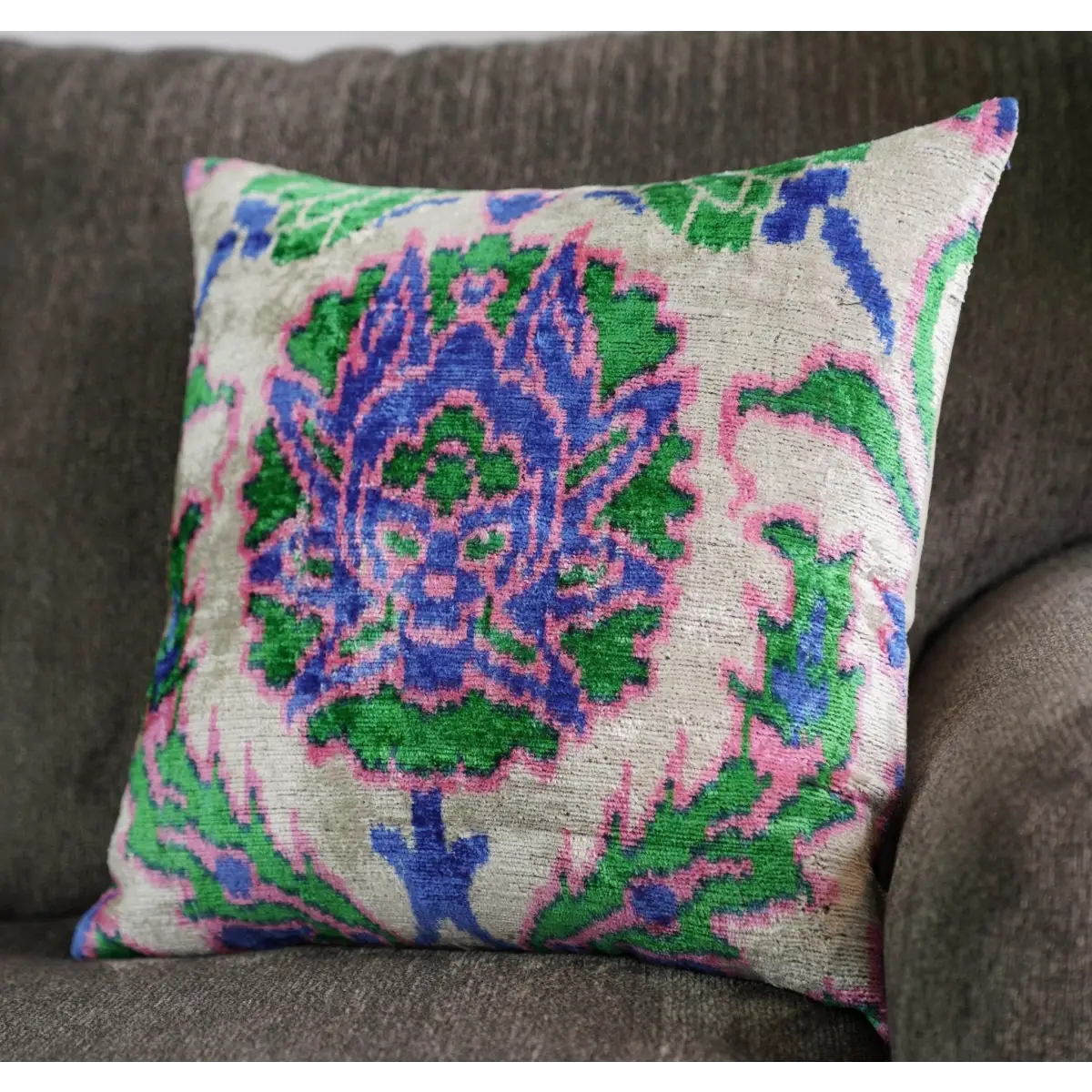 Canvello Farmhouse Throw Pillows For Couch - 18x18 - Canvello