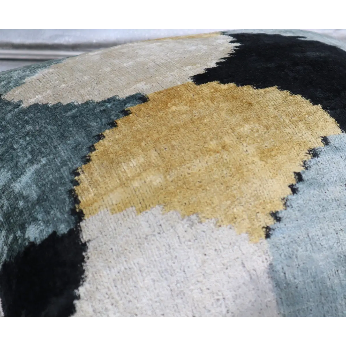 Canvello Hand Woven Multi Color Throw Pillows | 20 x 20 in (50 x 50 cm) - Canvello