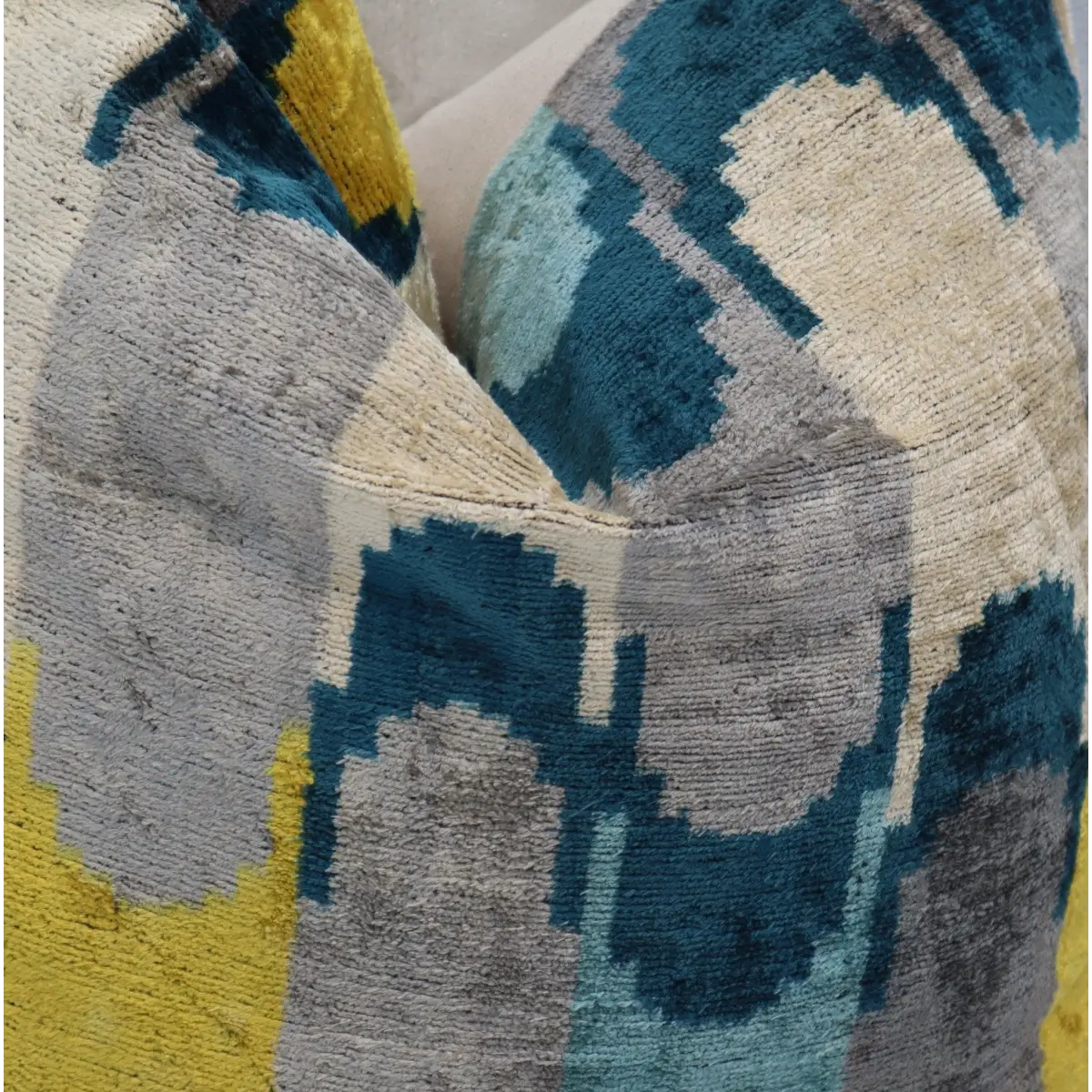 Canvello Hand Woven Throw Pillows For Bed | 20 x 20 in (50 x 50 cm) - Canvello