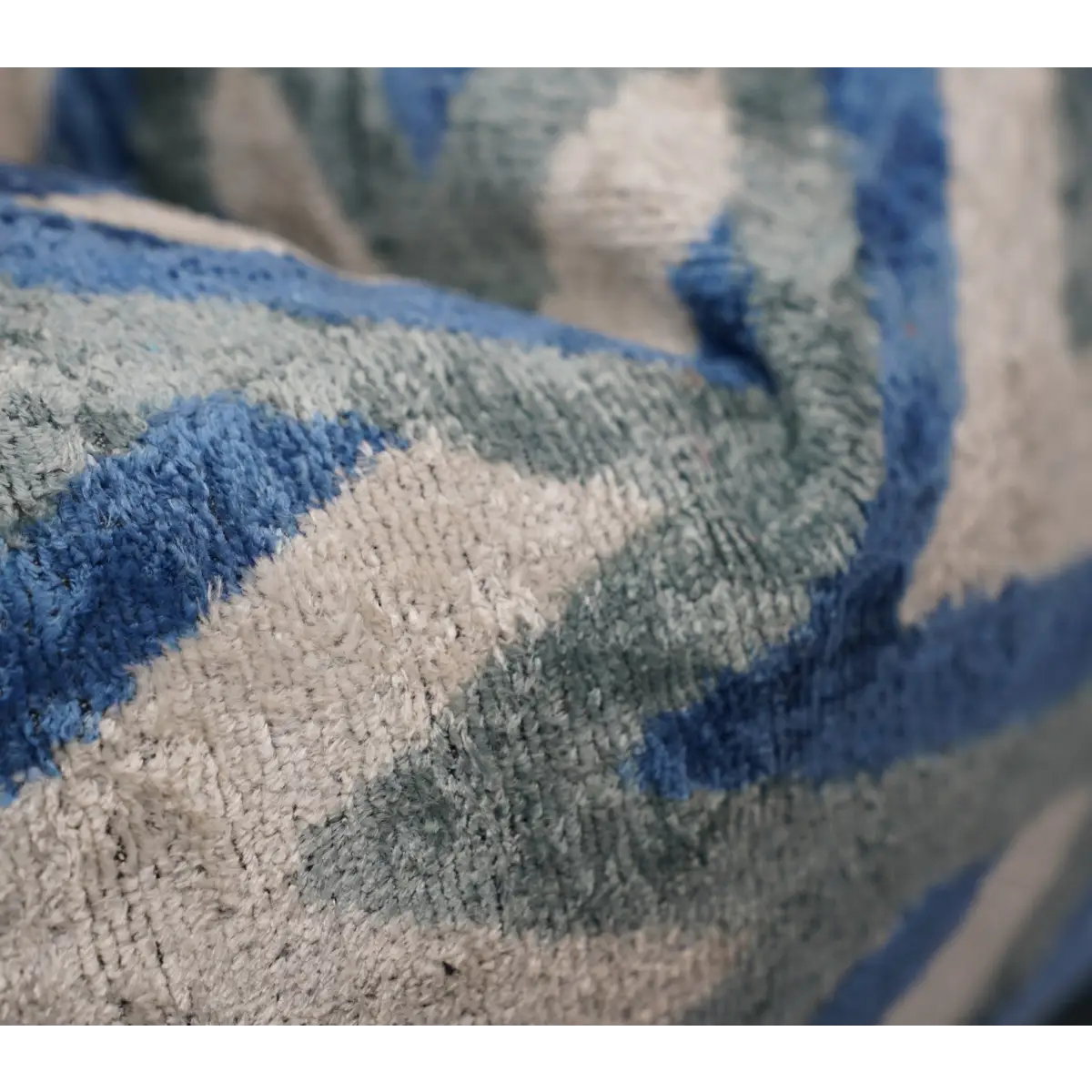 Canvello Handmade Blue Gray Silver Chevron Throw Pillows - 24x16 - Canvello