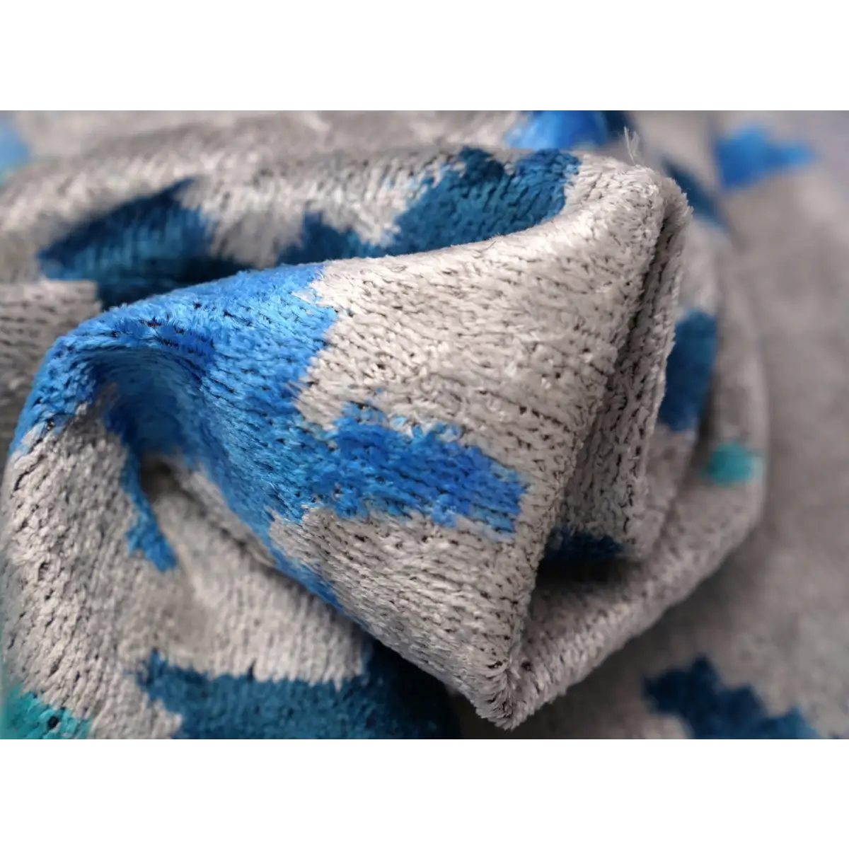Canvello Handmade Blue Silver Start Print Throw Pillows - 24x16 - Canvello