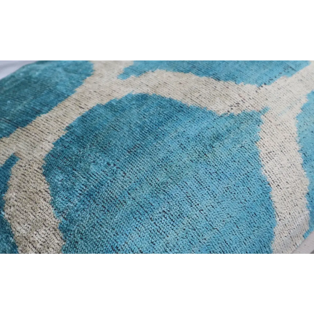 Canvello Handmade Blue Velvet Lumbar Pillow For Sofa - 16x24 - Canvello