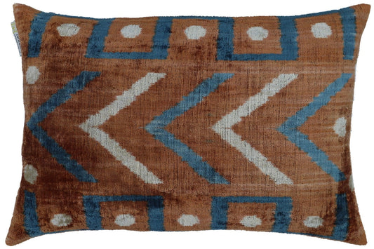 Coussin Canvello marron et bleu fait main avec housse en duvet - 16x24