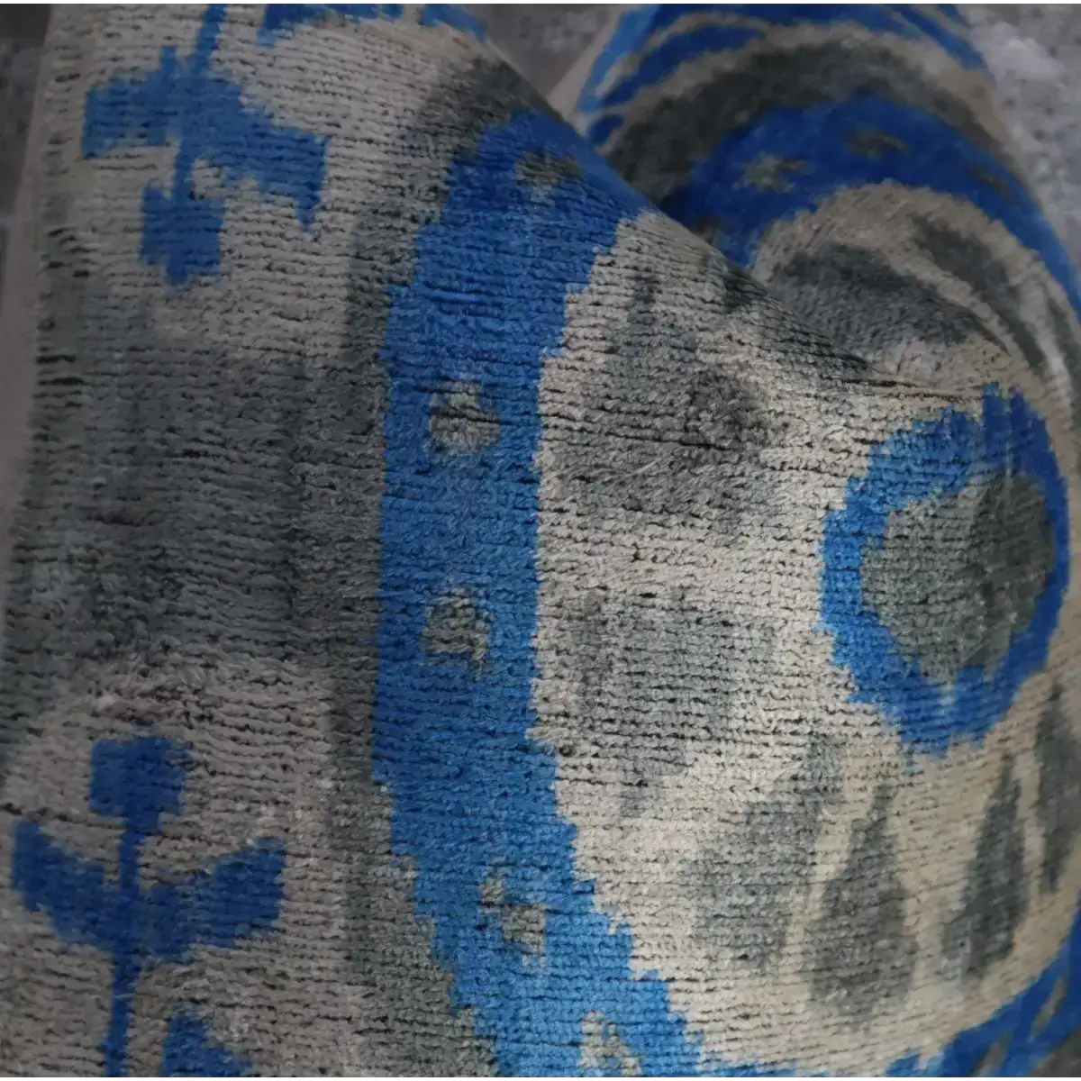 Canvello Handmade Decorative Throw Pillow with Down Filled Cushion Insert - Canvello