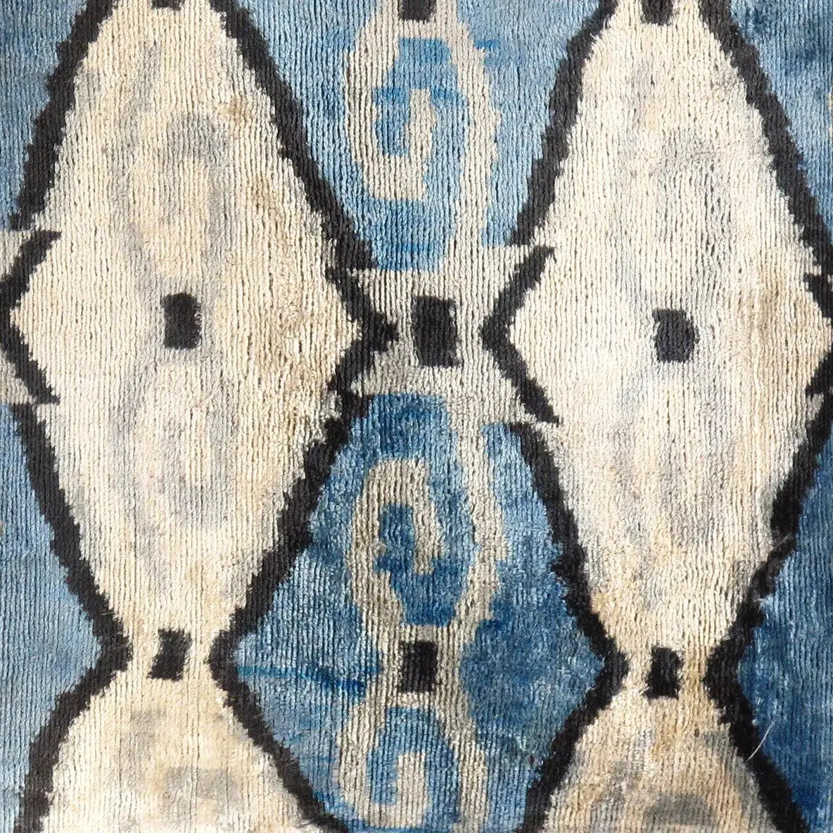 Canvello Handmade Decorative Velvet Pillow - 20’’ X 20’’ - light blue - Canvello