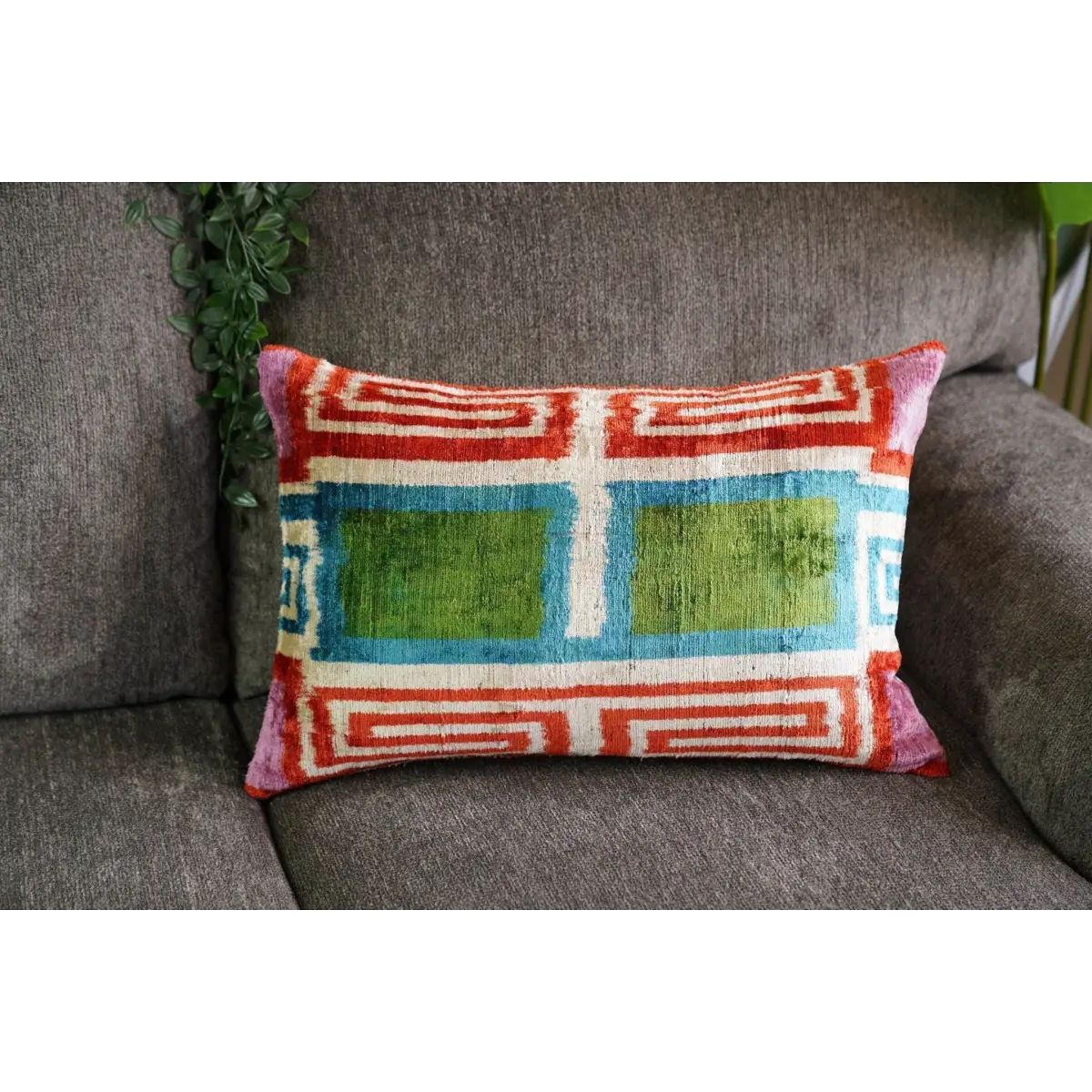 Canvello Handmade Luxury Green Pink Velvet Throw Pillows - 16’’x24’’ - Canvello