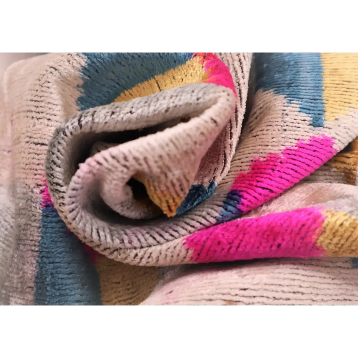 Canvello Handmade PinkGray Geometic Throw Pillow - 16x24 - Canvello