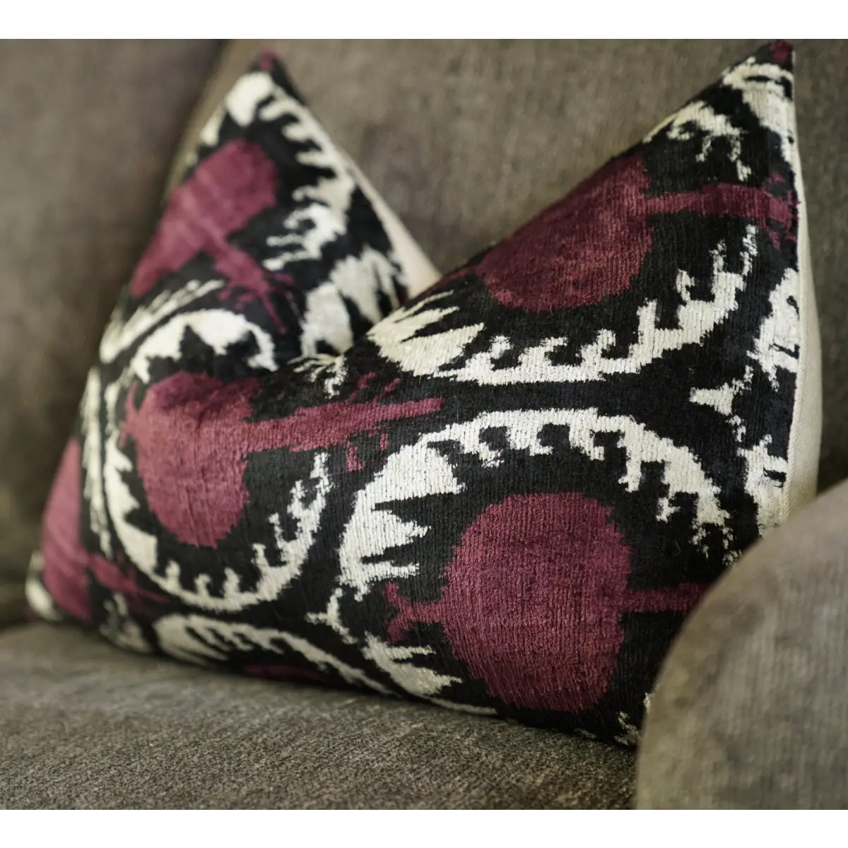 Canvello Handmade Purple Pomegranate Lumbar Pillow For Couch - 16x24 - Canvello