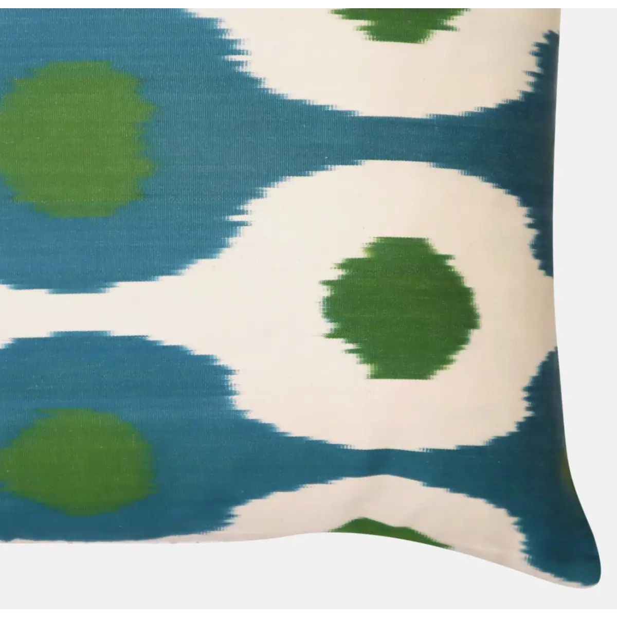Canvello Handmade Silk Decorative Throw Pillow with Down Filled Insert - Canvello